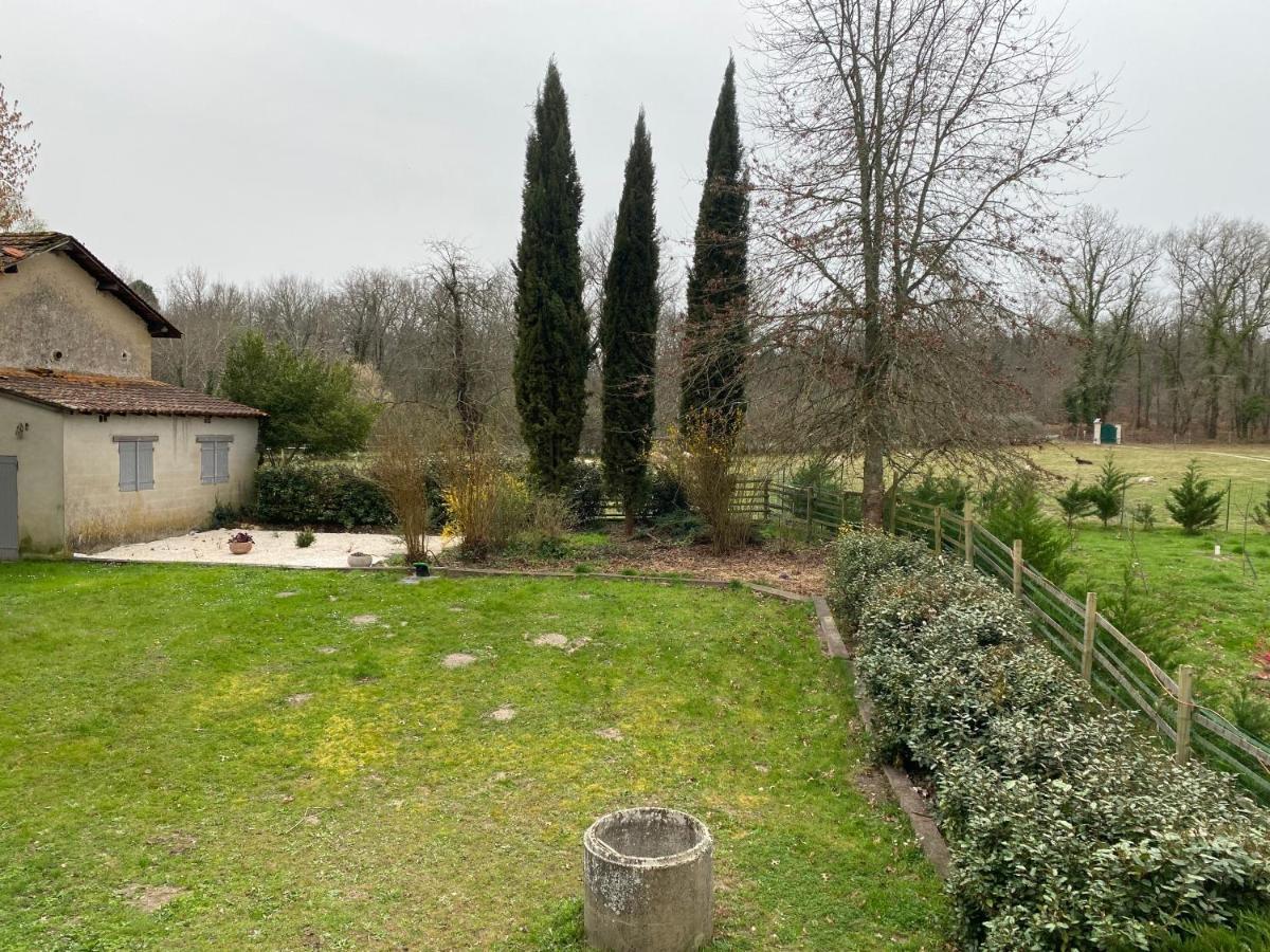 Auros Maison D'Emmannaelle מראה חיצוני תמונה